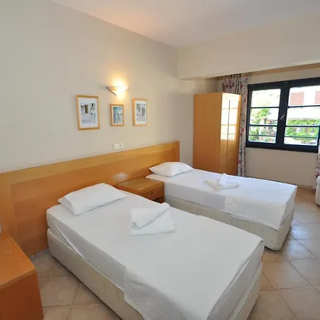 Sun Blue Apart Hotel Апарт-отель 3*