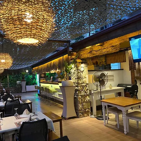 Апарт-отель Sun Blue Apart Hotel 3*