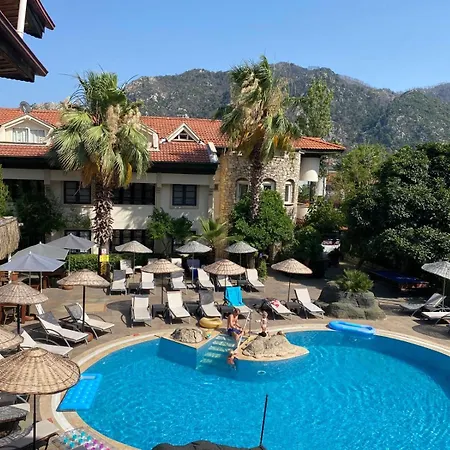 Sun Blue Apart Hotel Апарт-отель 3*