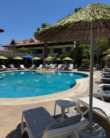 Sun Blue Apartahotel İçmeler